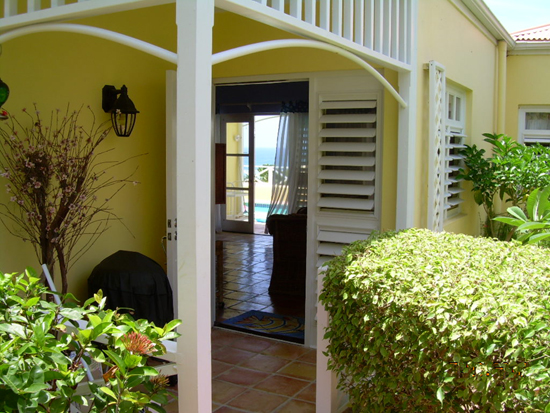 Villa Madeleine is perfect for couples or families. Pool, private bedroom suites, walk to beach, casino